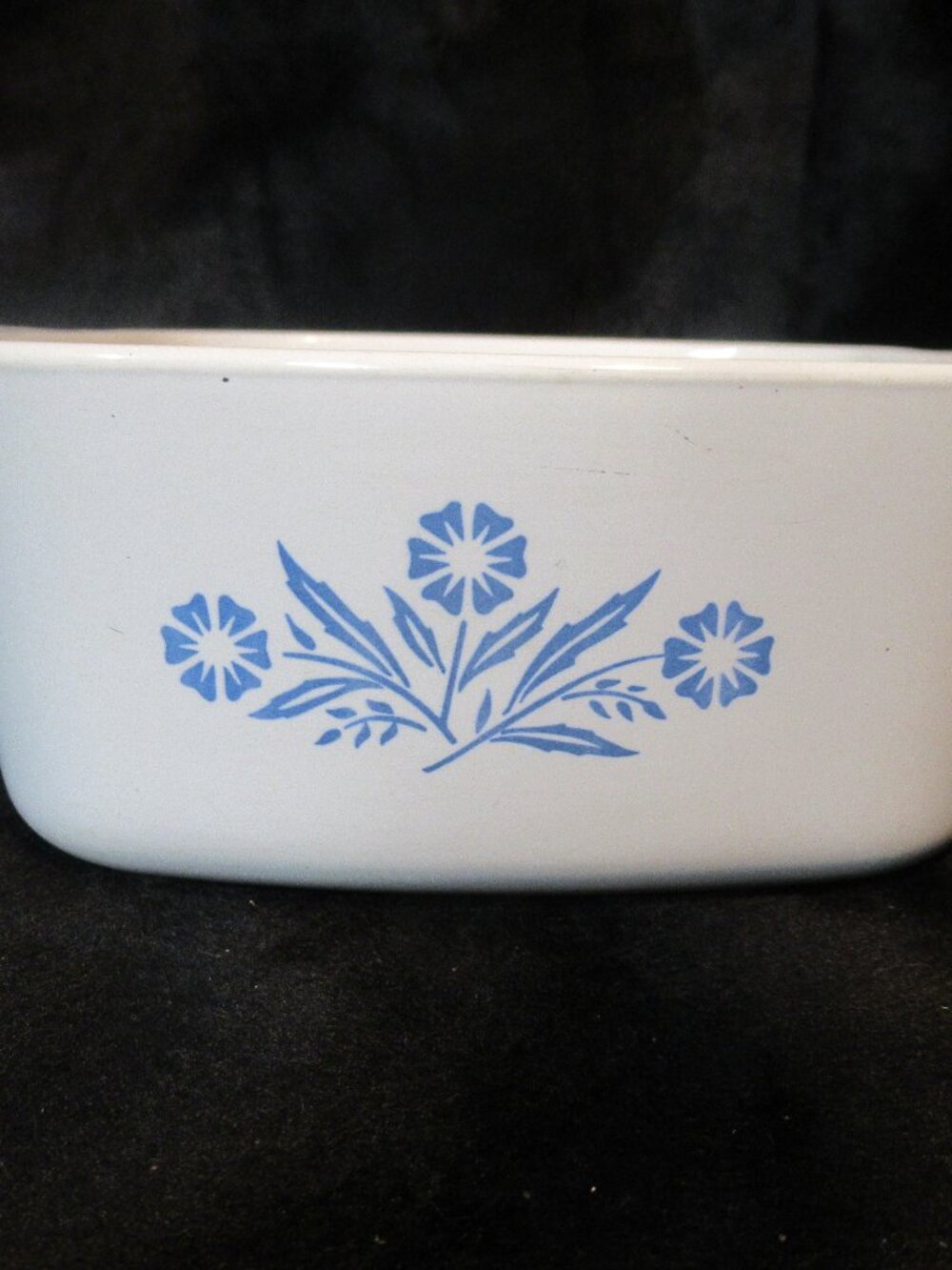 Vintage CorningWare Blue Cornflower Casserole Dish